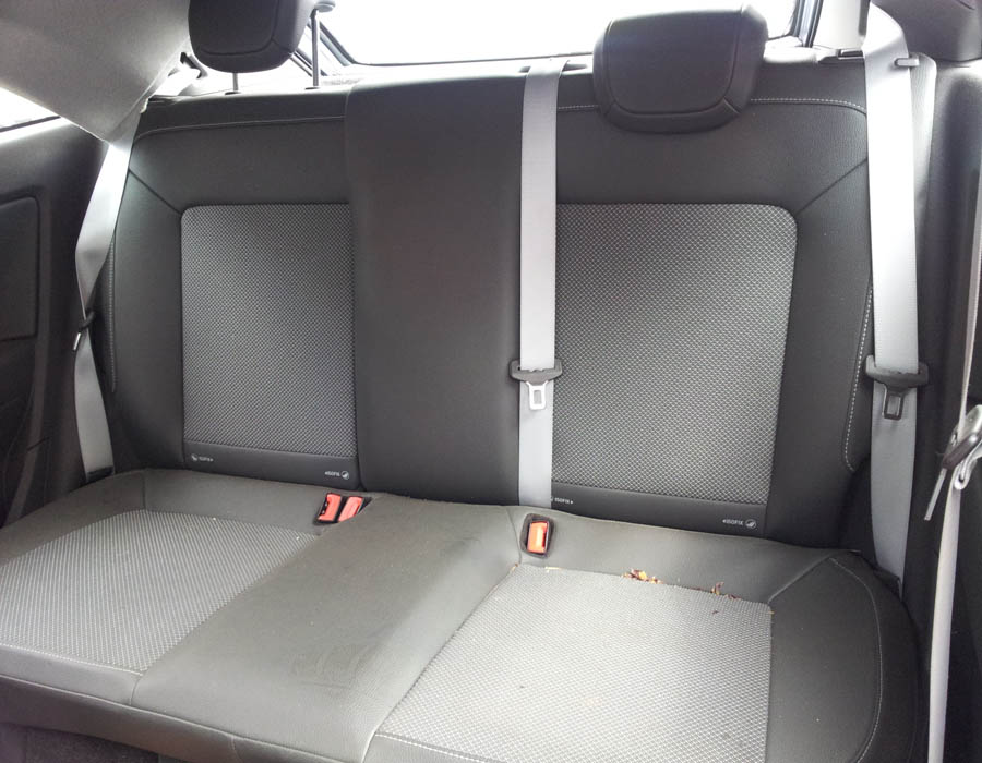 Vauxhall Corsa Design seat-belt-anchor